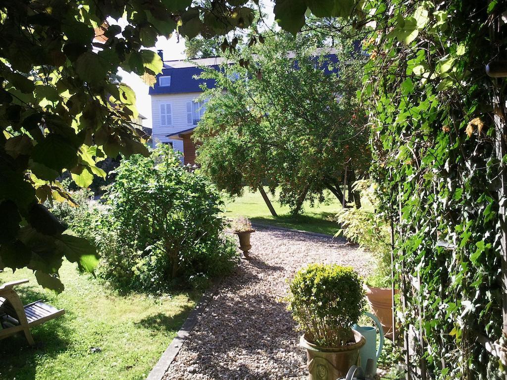 Au Fond du Jardin Maison d'hôtes Saint-Saëns Chambre photo