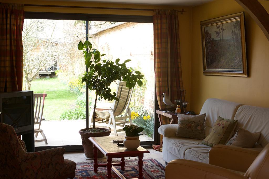 Au Fond du Jardin Maison d'hôtes Saint-Saëns Chambre photo